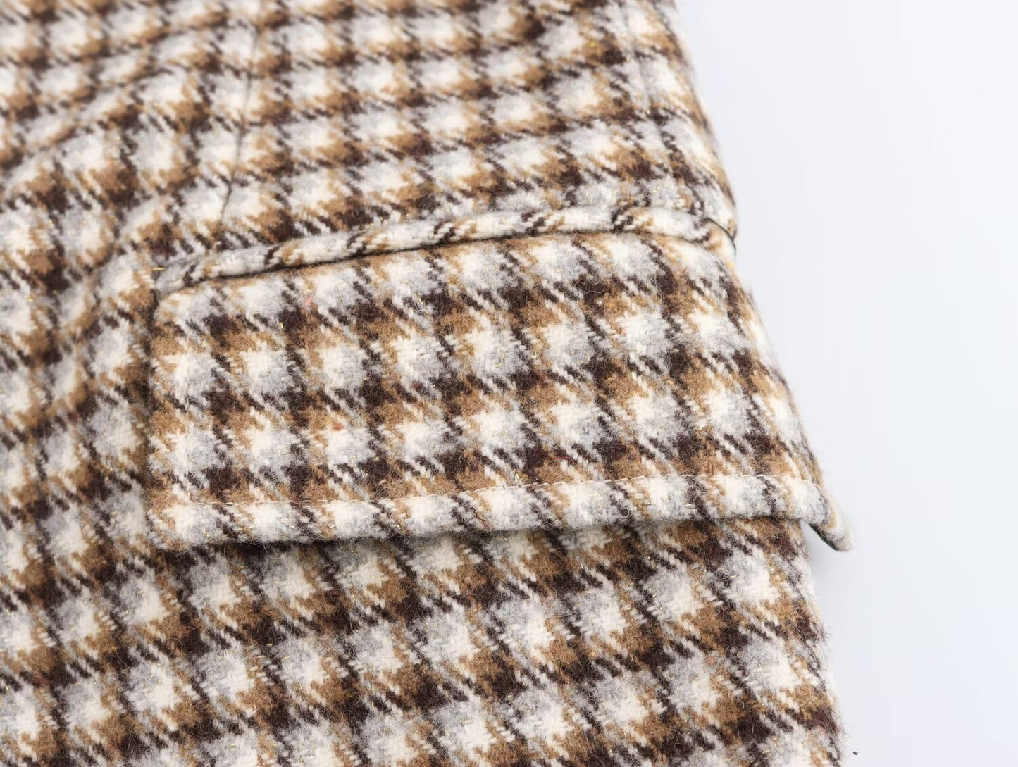 Alessia Plaid Wool Coat for Women | Tailored Long Check Overcoat with Notched Lapel | Quiet Luxury Fall Plaid Trench Coat