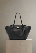 Load image into Gallery viewer, fall business capsule outfit bag, minimalist laptop-friendly tote, gold hardware day-to-night bag, business casual structured bag for women.