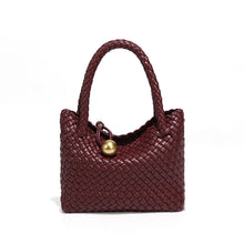 Load image into Gallery viewer, Classy Drama Weave Crossbody Woven Bag | Beach Bag | Sling Bag Women | Clutch Bag