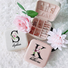Load image into Gallery viewer, The jewelry box, tiny jewelry case, jewellery organizer, your jewelry box, travel jewelry case, personalized jewellery box, jewelry box jewelry, gifts for bridesmaid, personal presents, golden box jewelry, unique bridesmaid thank you gifts.