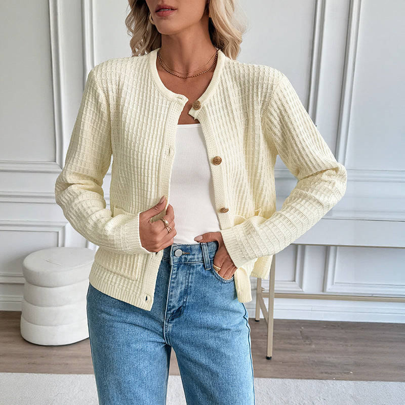 Classic cream cardigan sweater women, cropped knit cardigan style, neutral long sleeve cardigan for workwear and casual office outfits, washable cardigan for travel, affordable cream knitwear layering.