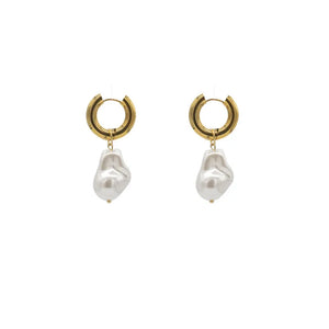 Elegant Flair Baroque Pearl Drop Earrings | Pearl Dangle Earrings | Elegant earrings | Womens gold pearl earrings