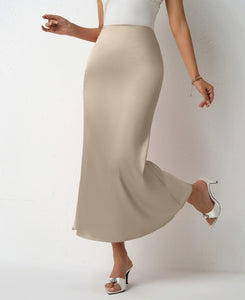 Ivory fishtail skirt