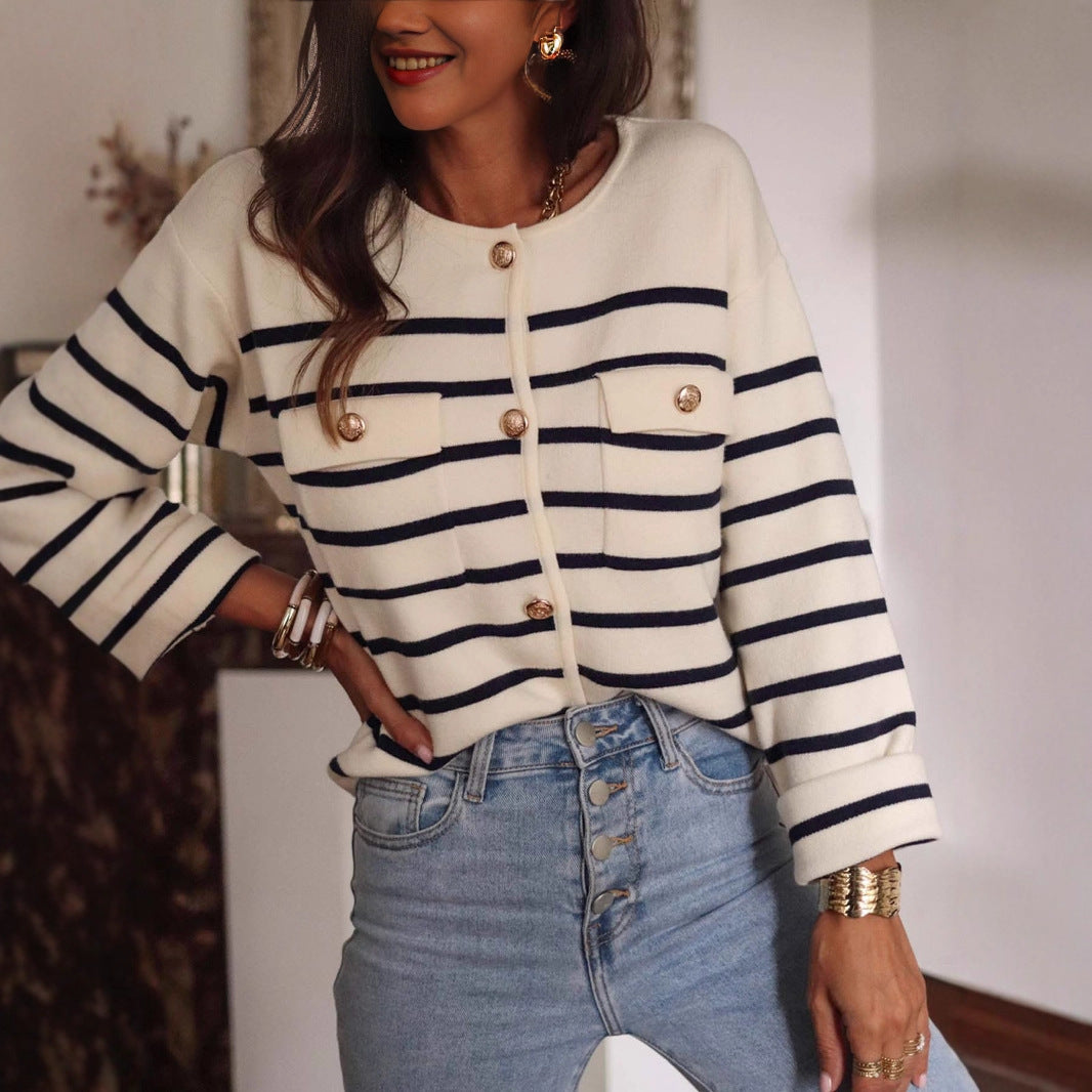 Old money striped cardigan outfit ideas for petite and curvy women, black and white striped cardigan with gold buttons, Pinterest trending business casual cardigan look, striped work cardigan women, gold button cardigan, business casual cardigan women, 