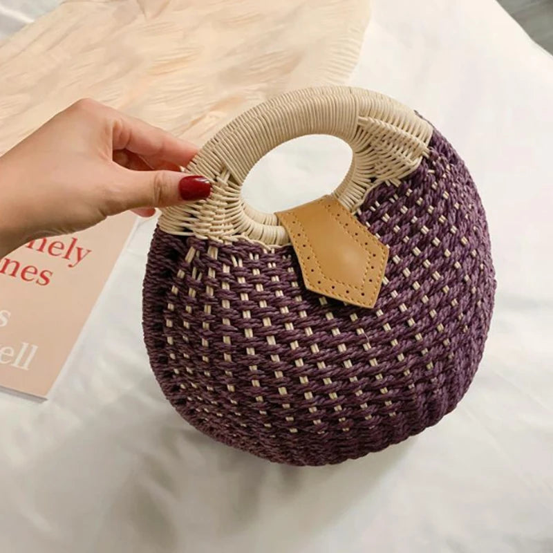 Rattan Bags, Wicker purse, shell bag, straw beach bag, straw bags, beach bags, wicker bag, beach straw bag, straw handbags, straw beach bag, crochet bags, Crossbody purse for evening, small shoulder bag for women, rattan bag, beige rattan bag