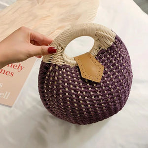 Rattan Bags, Wicker purse, shell bag, straw beach bag, straw bags, beach bags, wicker bag, beach straw bag, straw handbags, straw beach bag, crochet bags, Crossbody purse for evening, small shoulder bag for women, rattan bag, beige rattan bag