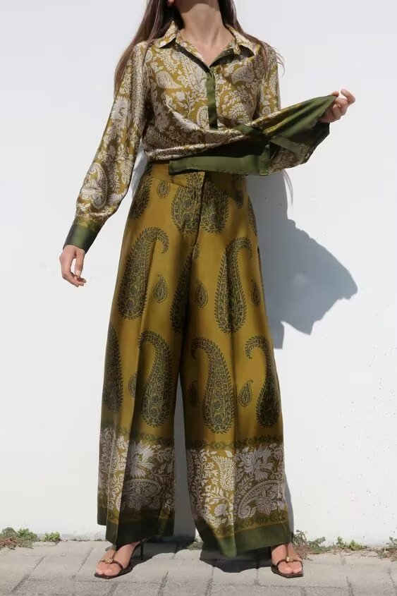 Satin paisley print coord set with long sleeve paisley shirt set and wide leg trouser set, silk shirt set styling for business casual set, coord set women wardrobe, printed trouser sets and work appropriate paisley set.