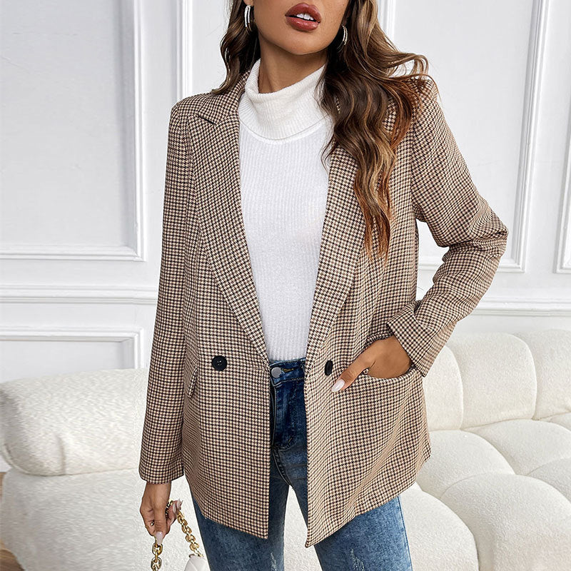 Women’s Classic Plaid Double Breasted Blazer, Tailored women’s plaid blazer with structured long sleeves, office appropriate plaid blazer for corporate, wedding guest or fall events, Plaid Blazer Women,  Business Casual, Fall Fashion, Curvy & Petite, Workwear, Wrinkle Free, Travel-Friendly.