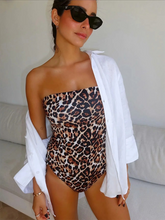 Load image into Gallery viewer, bandeau swimsuit one piece, strapless bandeau one piece swimsuit, bandeau monokini, bandeau swimsuits for women, trendy summer swimwear, best bandeau bikinis for summer, strapless swimsuit, sexy yet elegant beach look, fashion-forward swim trends.