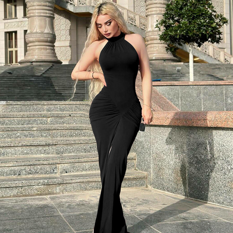 black evening party dress women, cocktail dress women, black evening gown women, thigh slit maxi dress women, halter neck formal gown women, Black bodycon gown, ruched bodycon maxi dress, elegant ruched party dress women, classic full length gown women, old money evening dress women.