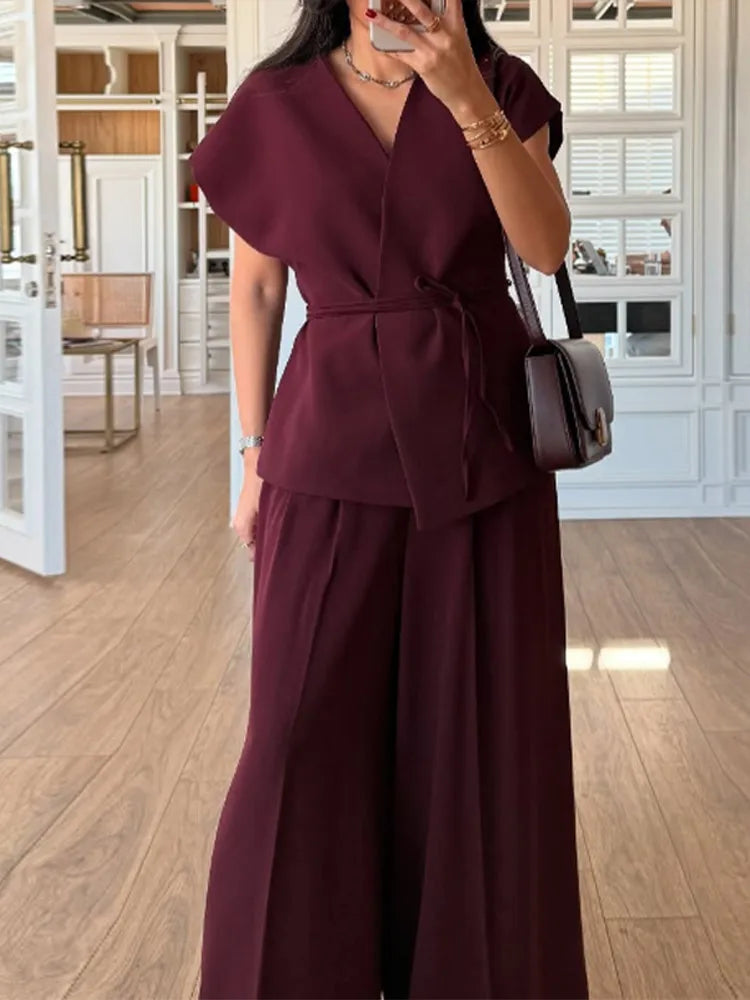 co-ord sets for women formal, Two piece pants set women outfit in chocolate brown, belted co-ord set women look with wide leg trousers, year-round women’s pant set for petites and tall frames, event-ready pantsuit style, brunch outfit pant set, two piece pants set women.