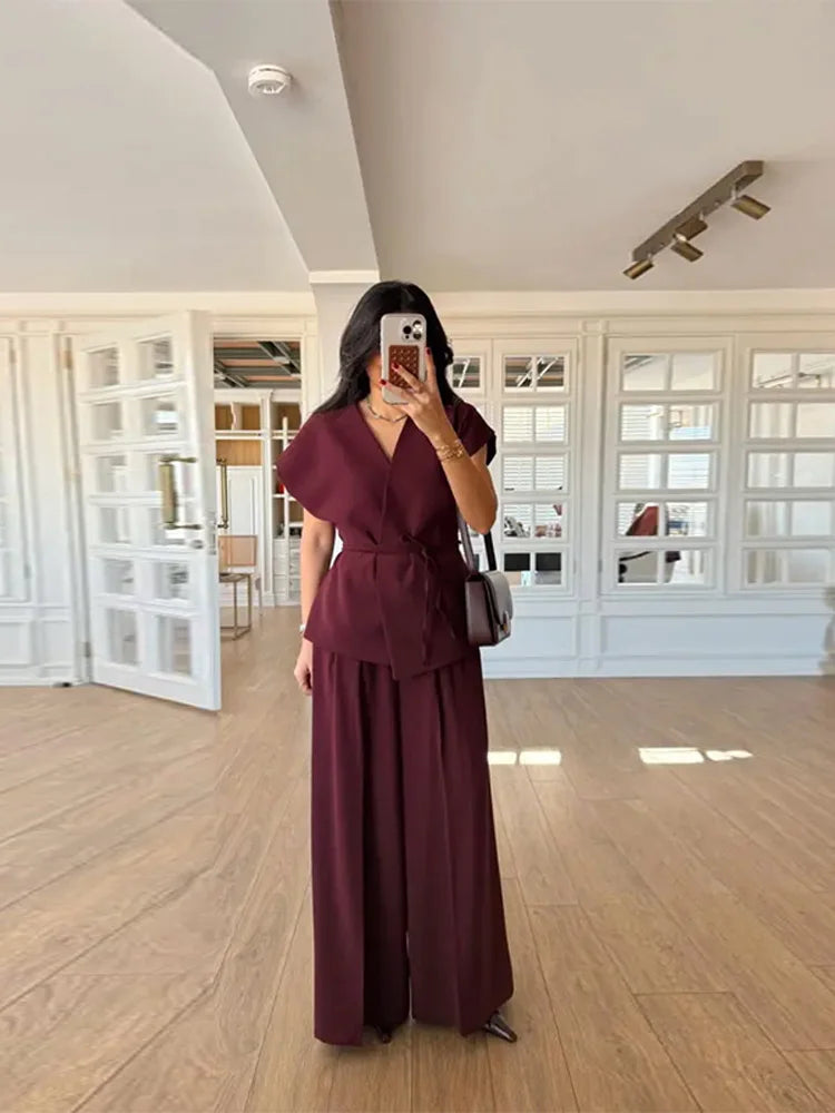 tailored pants set women, Workwear pant set women featuring wide leg co-ord pants and belted wrap top, versatile office pants set women outfit for business casual pant set styling and event-ready tailored suit set, 