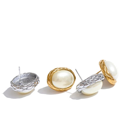 Amara Classic Pearl Oval Stud Earrings | Minimalist Jewellery