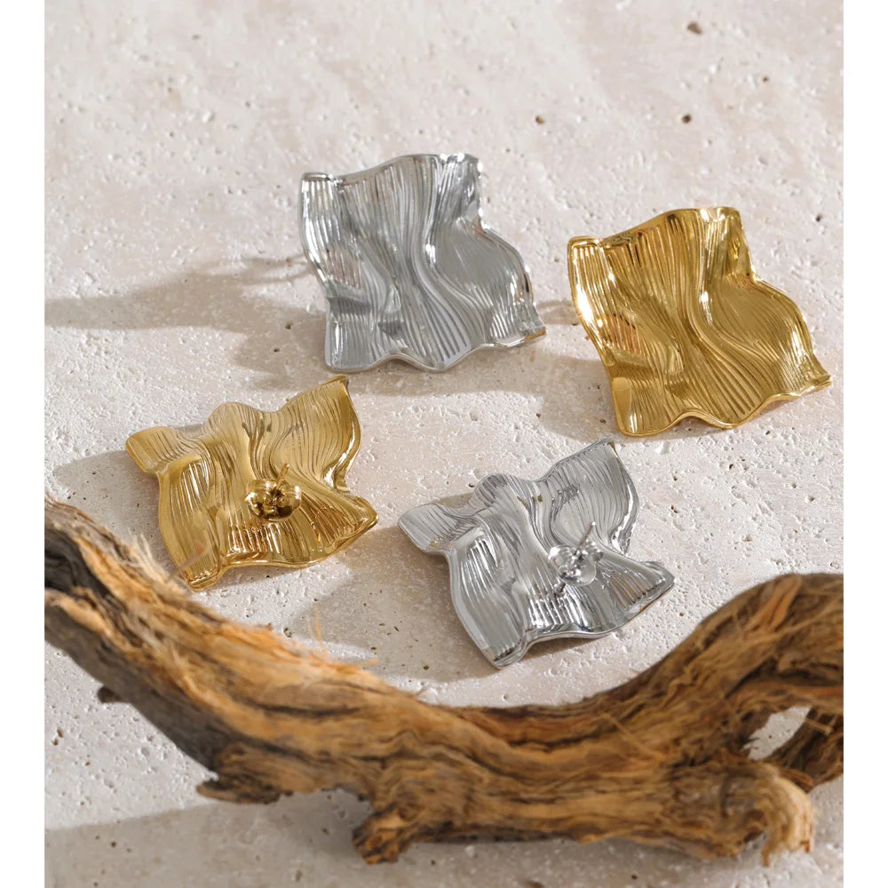 Amare Gold and Silver Sculptural Wavy Square Stud Earrings