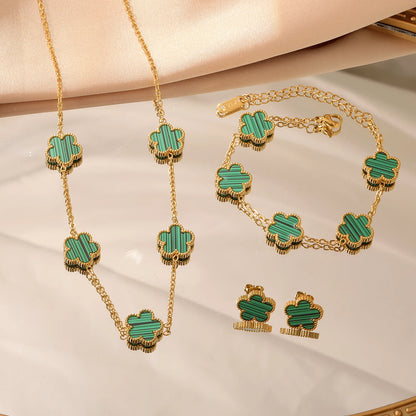 everyday gold jewelry set women Clover motif jewelry set, polished gold-tone finish with charm jewelry set styling, layered delicate chain silhouette, old money aesthetic clover jewelry set women, formal dinner jewelry accessory, lightweight jewelry set for travel, clover jewelry set