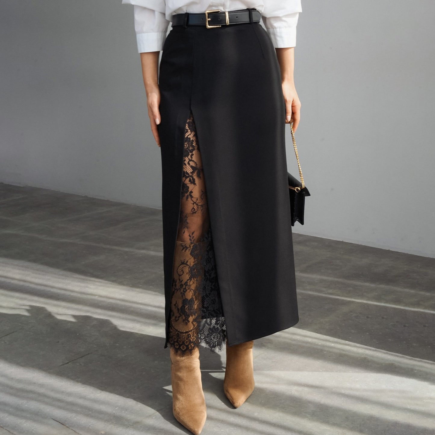 minimalist pencil skirt, women’s elegant workwear skirt, tailored slit midi skirt, High waist lace panel midi skirt in smooth tailored fabric with a straight slim fit, classy old money aesthetic skirt for minimalist business casual styling, office appropriate midi skirt, elevated basics women, comfortable workwear skirts.