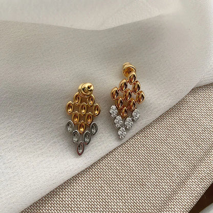 chic dangle earrings for women, workwear earrings women, Geometric gold dangle earrings with sparkling crystal stones and a sleek rhombus shape, wedding guest earrings, Lightweight fashion earrings for women, ideal for workwear, party wear, weddings, and elegant night-out looks, geometric fashion jewelry.