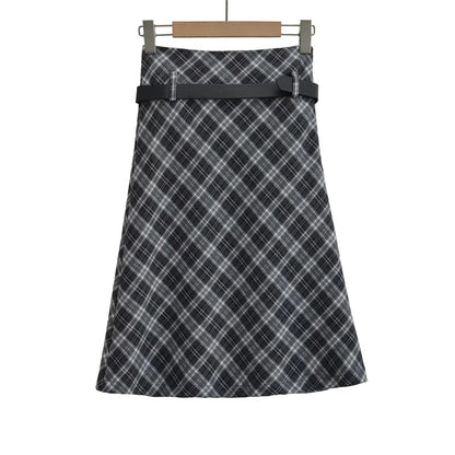 plaid skirts fall 2025, preppy chic workwear 