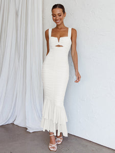 White Ruched Dress, Ruffle Ruched Bodycon Maxi dress, Ruched Bodyon Dress, Ruched dress with mermaid hem, Rcuhed Dress with Ruched Bodice, Ruched Mermaid Dress, Ruched Dress with ruched bodice, Ruffle Ruched Maxi, Christmas party dress, new years eve outfits, Tiered Ruffle Ruched Maxi Dress.
